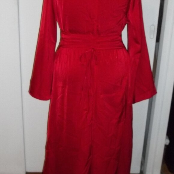 Flared Sleeve Solid Color Cross Waist Tie Back Dress - Picture 4 of 5